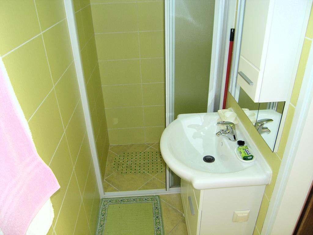 Apartman Vera Đảo Krk Ngoại thất bức ảnh