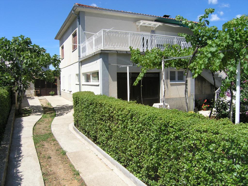 Apartman Vera Đảo Krk Ngoại thất bức ảnh