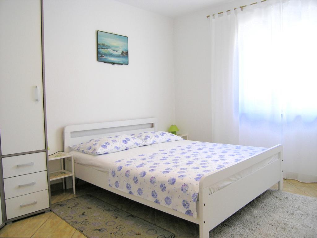 Apartman Vera Đảo Krk Ngoại thất bức ảnh